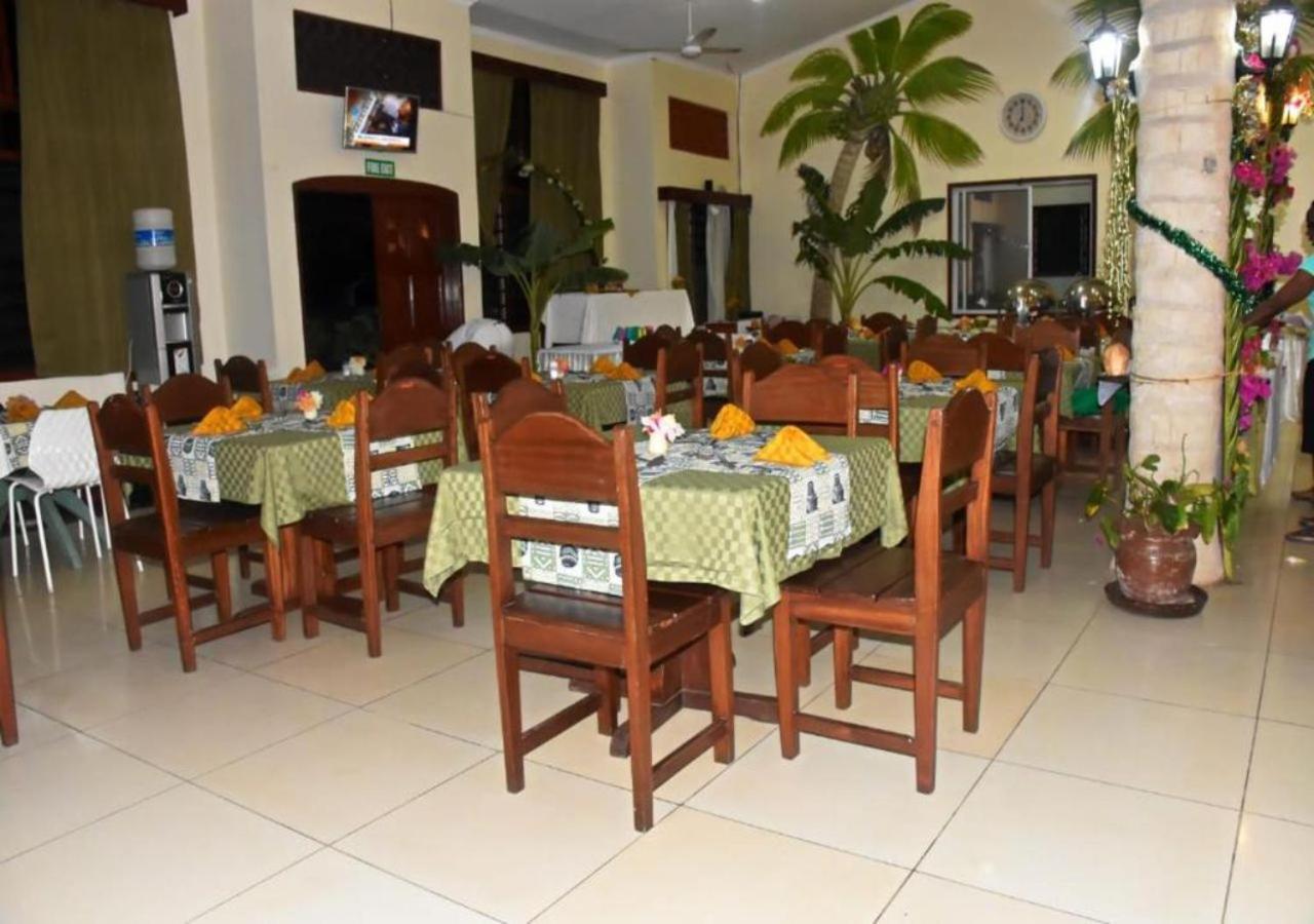 Watamu Adventist Beach Resort Bagian luar foto