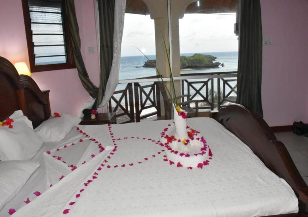 Watamu Adventist Beach Resort Bagian luar foto